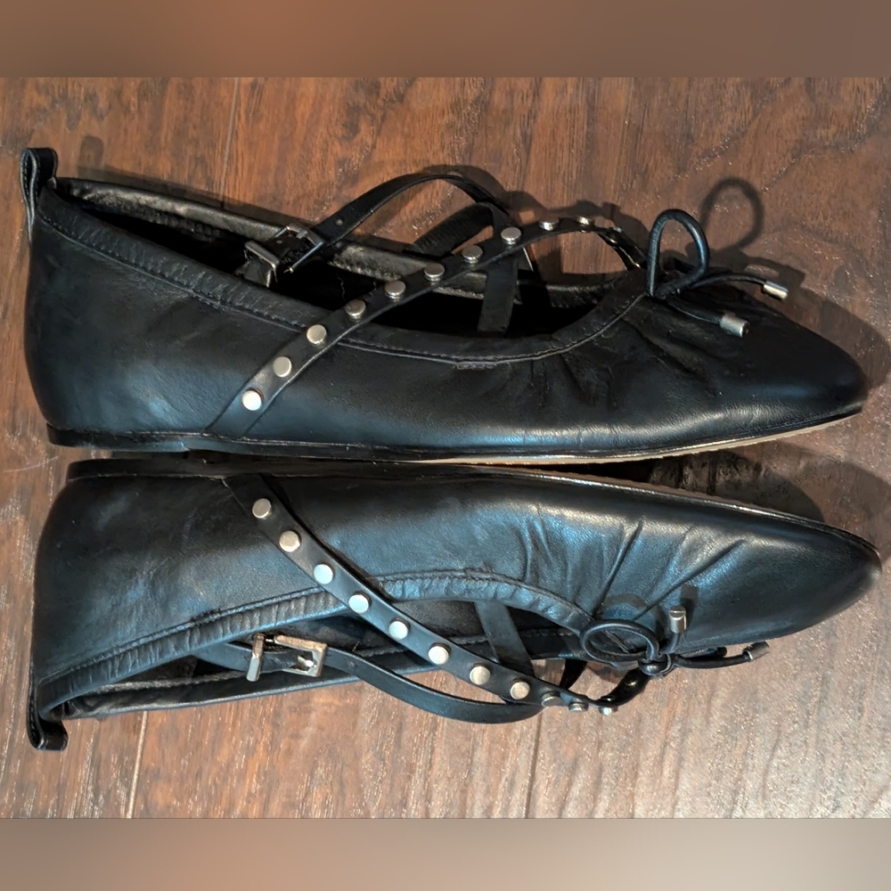 Vince Camuto 7.5 Black Solah Studded Ballet Flats - Picture 6 of 10